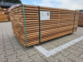 Ca. 69x Guyana Teak Planken Geschaafd, 25x145mm, lengte 175cm